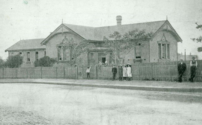 Original Bexley Public School building